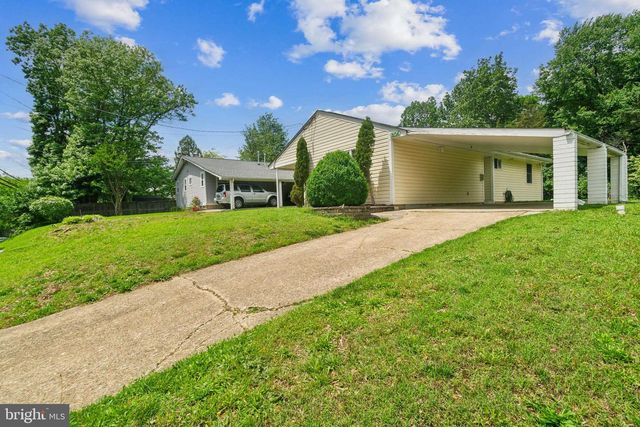 1604 ERSKINE ST, Hyattsville, MD 20783