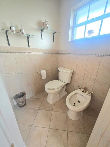 16422 NW 83rd Place, Miami Lakes, FL 33016
