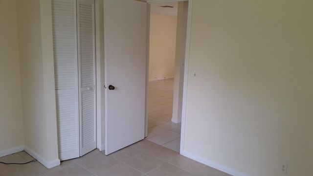 460 Fleming Avenue, Greenacres, FL 33463