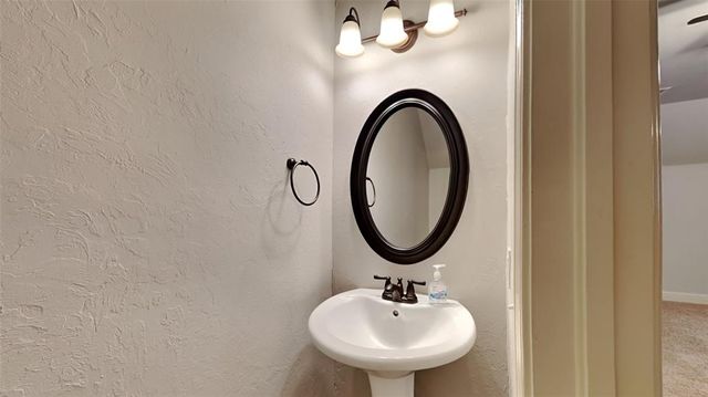 2425 NW 153rd Street, Edmond, OK 73013