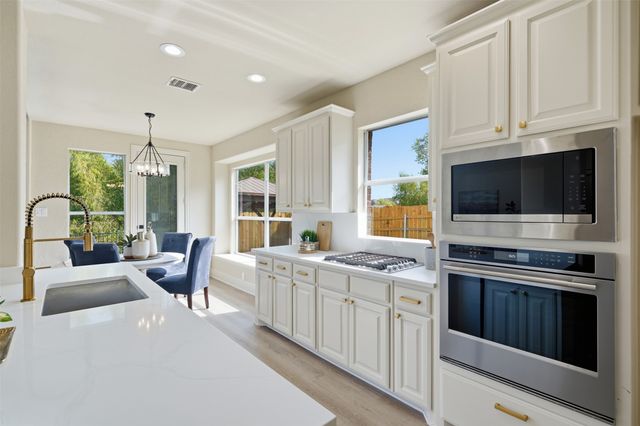 1315 Valley Vista Drive, Irving, TX 75063