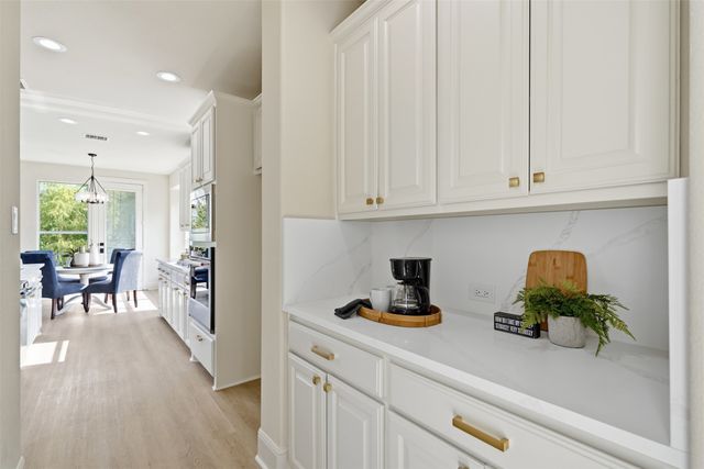 1315 Valley Vista Drive, Irving, TX 75063