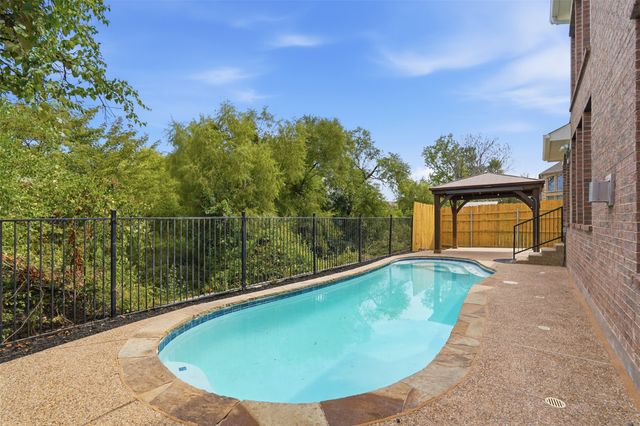 1315 Valley Vista Drive, Irving, TX 75063