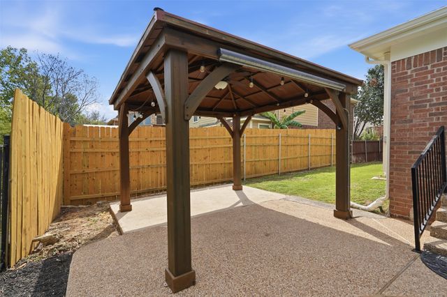 1315 Valley Vista Drive, Irving, TX 75063
