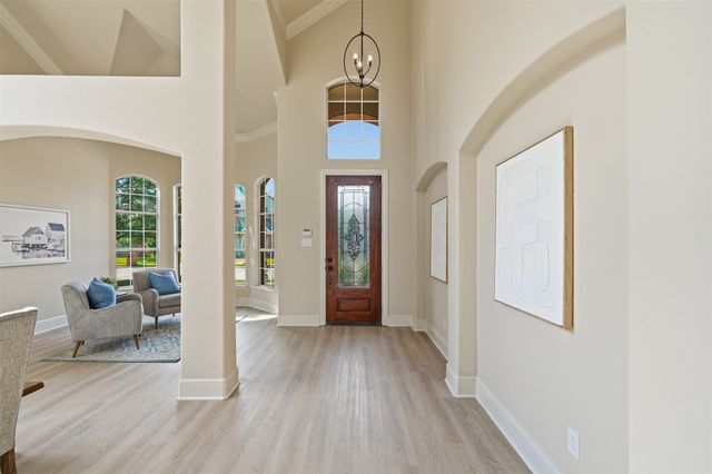 1315 Valley Vista Drive, Irving, TX 75063
