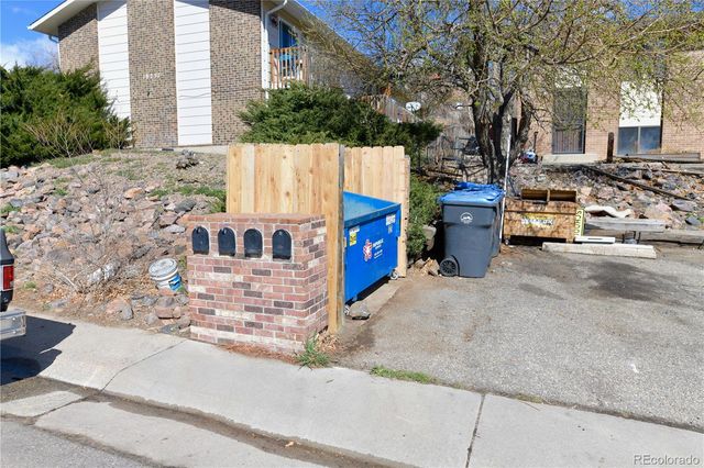 18231 W 3rd Avenue, Golden, CO 80401