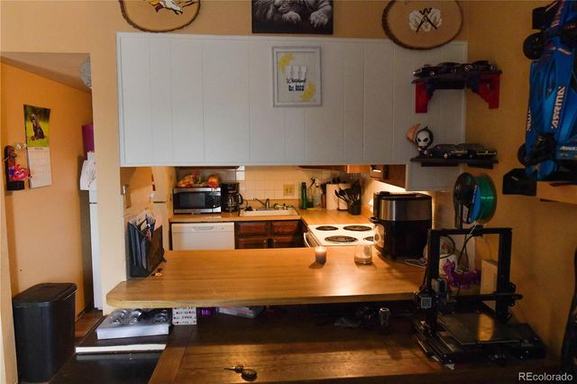 18231 W 3rd Avenue, Golden, CO 80401