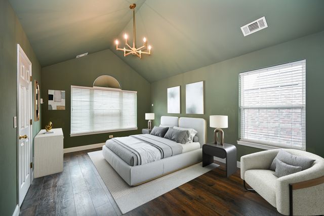 2012 N Silver Lake Road 2012, Arlington Heights, IL 60004