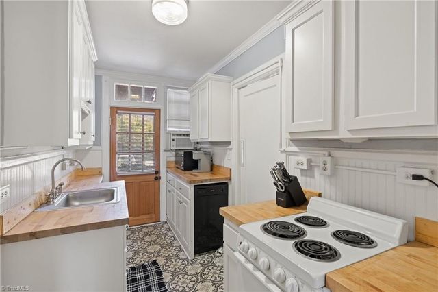 1013 N Elm Street A2, Greensboro, NC 27401