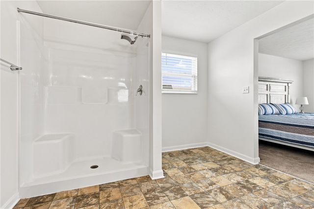 304 Rose Hill Ct, North Strabane, PA 15317