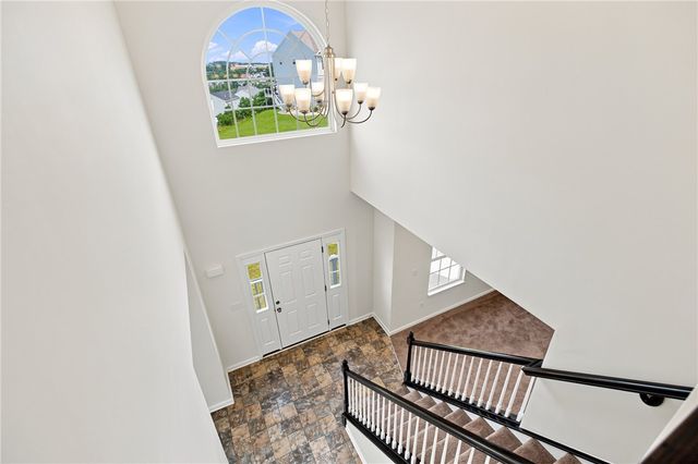304 Rose Hill Ct, North Strabane, PA 15317