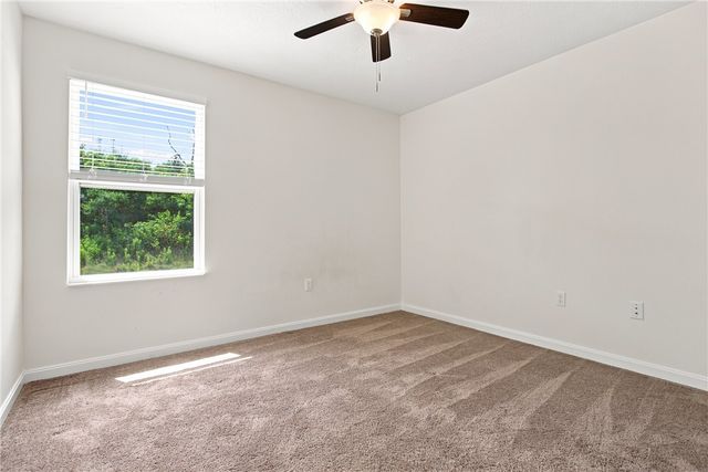 304 Rose Hill Ct, North Strabane, PA 15317