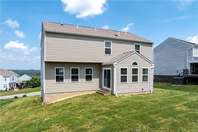304 Rose Hill Ct, North Strabane, PA 15317