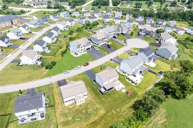304 Rose Hill Ct, North Strabane, PA 15317