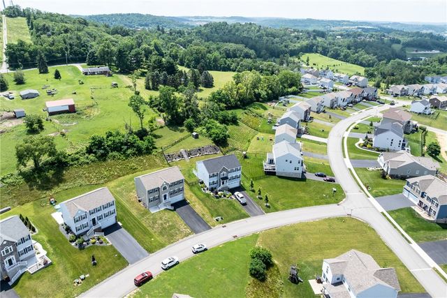 304 Rose Hill Ct, North Strabane, PA 15317