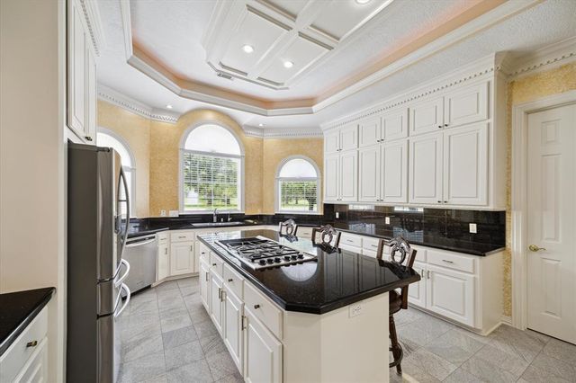 16919 Storybrook Forest Drive, Tomball, TX 77377