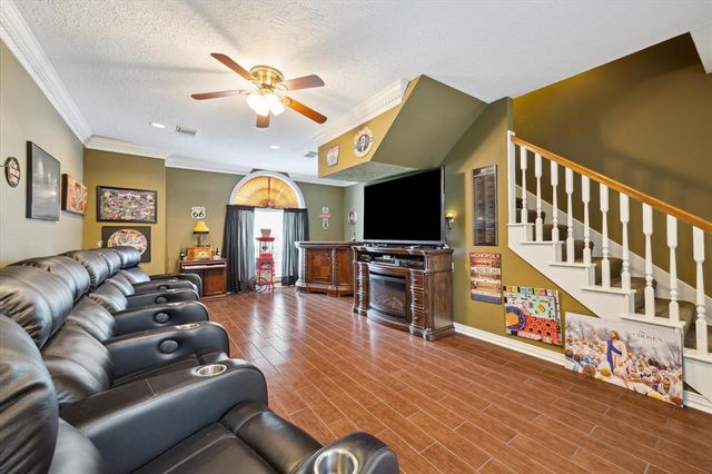 16919 Storybrook Forest Drive, Tomball, TX 77377