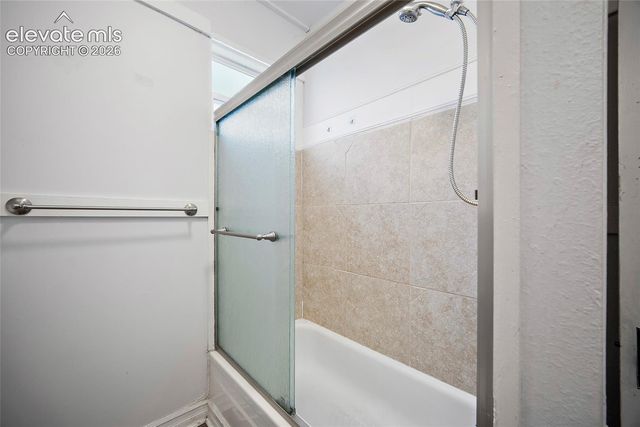 605 W 8th Street, Pueblo, CO 81003