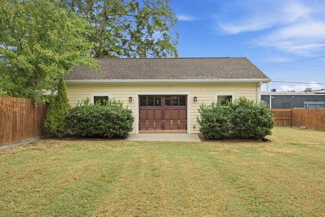 1810 Beech Ave, Nashville, TN 37203