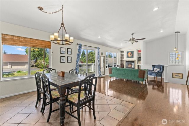 35 Edgewater Drive, Camano Island, WA 98282