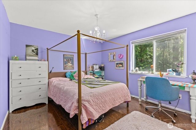 35 Edgewater Drive, Camano Island, WA 98282