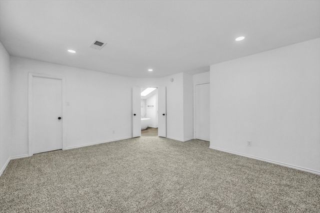 200 Eagle Court, Bedford, TX 76021