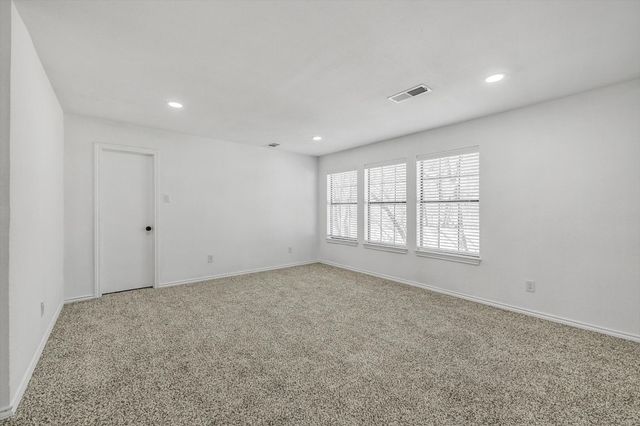 200 Eagle Court, Bedford, TX 76021