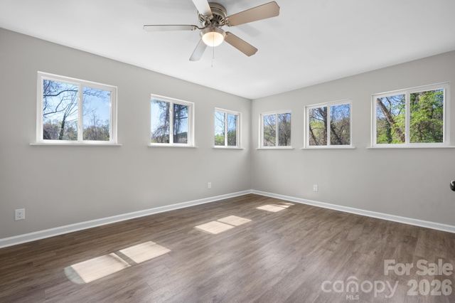 1859 Mcree Road, Newton, NC 28658