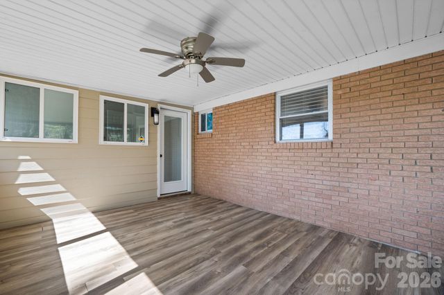 1859 Mcree Road, Newton, NC 28658