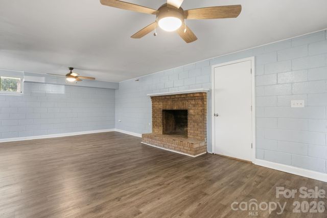 1859 Mcree Road, Newton, NC 28658