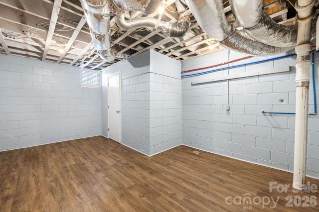 1859 Mcree Road, Newton, NC 28658