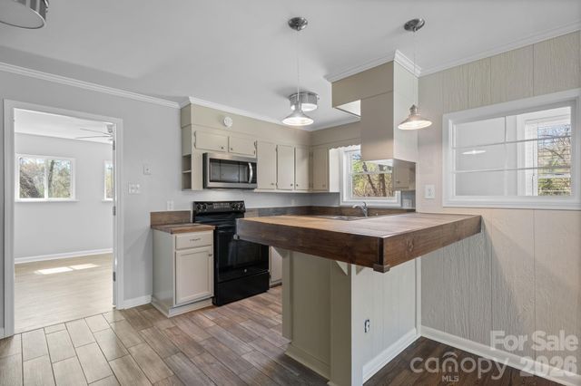 1859 Mcree Road, Newton, NC 28658