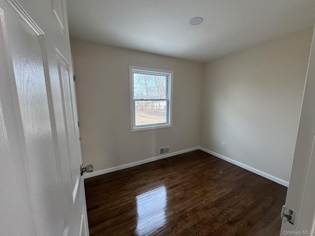 189 Whitetail Lane, Central Islip, NY 11722