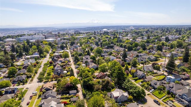 702 N L Street, Tacoma, WA 98403