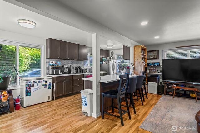 702 N L Street, Tacoma, WA 98403