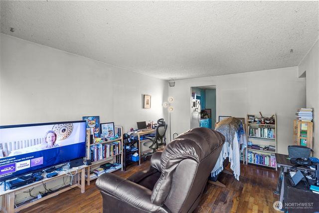 702 N L Street, Tacoma, WA 98403