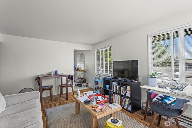 702 N L Street, Tacoma, WA 98403