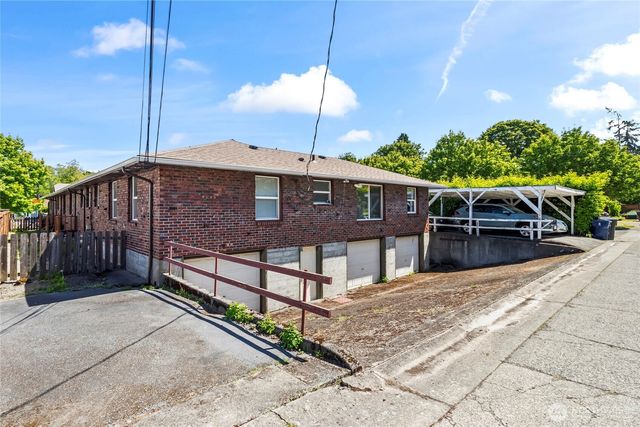 702 N L Street, Tacoma, WA 98403