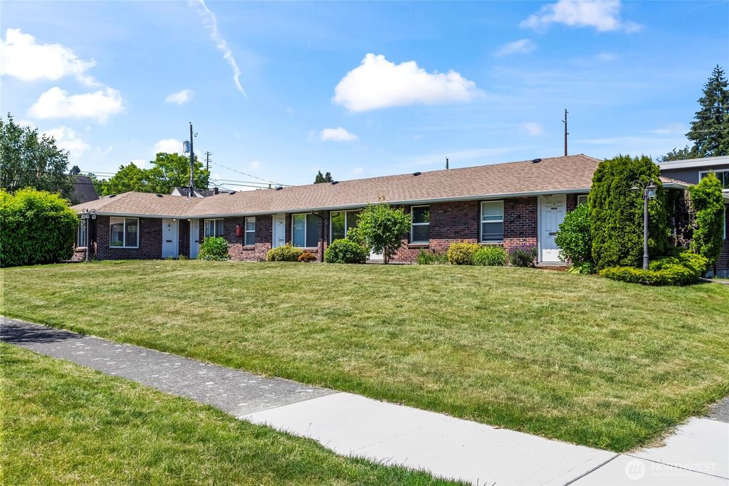 702 N L Street, Tacoma, WA 98403