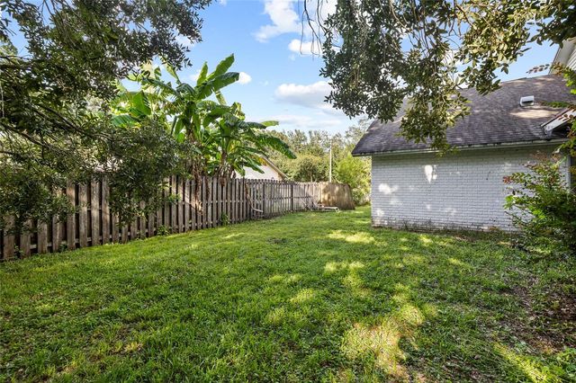 10908 GILLETTE AVENUE, Temple Terrace, FL 33617
