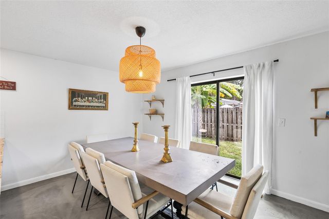 10908 GILLETTE AVENUE, Temple Terrace, FL 33617