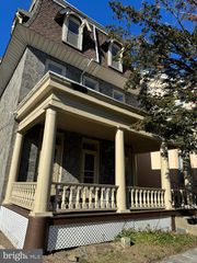 201 ROCHELLE AVE, Philadelphia, PA 19128