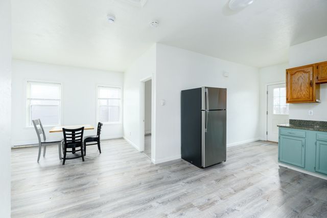 19 Kelley Sq, Worcester, MA 01610