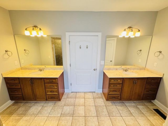 1713 Townside Drive, Bishop, GA 30621