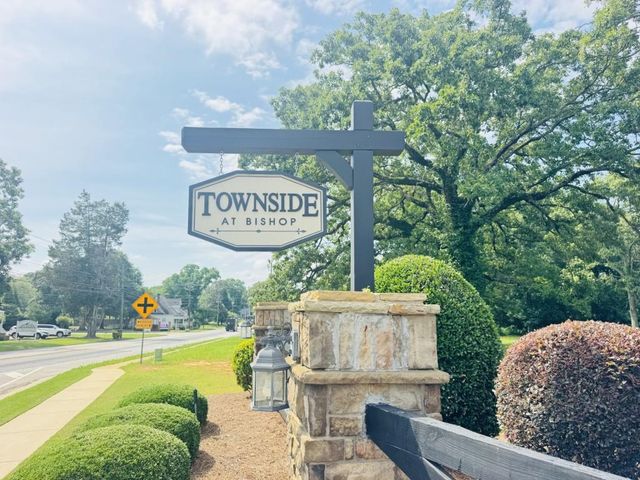 1713 Townside Drive, Bishop, GA 30621