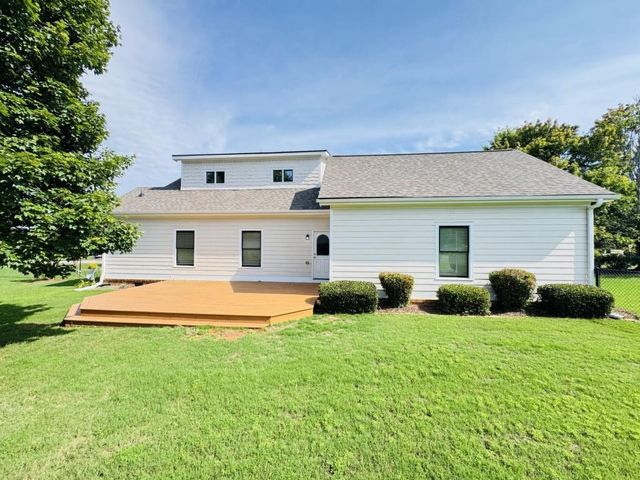 1713 Townside Drive, Bishop, GA 30621