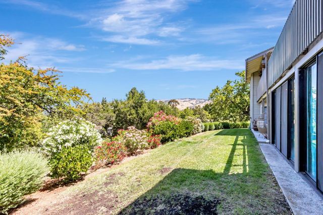 8463 Traminer Court, San Jose, CA 95135