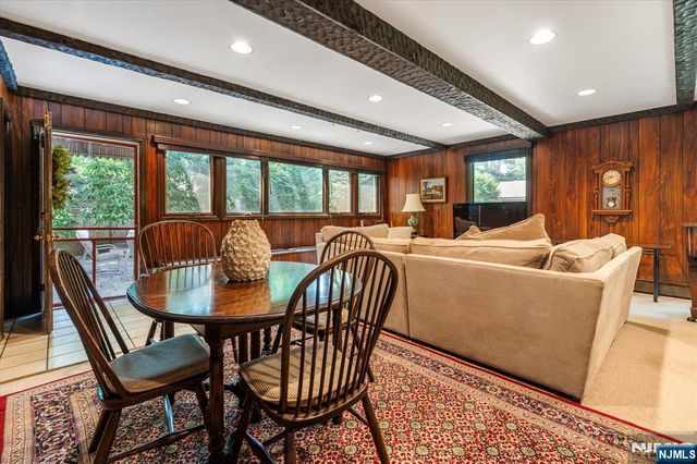 685 Sunset Road, Teaneck, NJ 07666