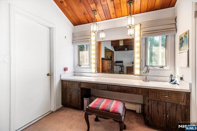 685 Sunset Road, Teaneck, NJ 07666