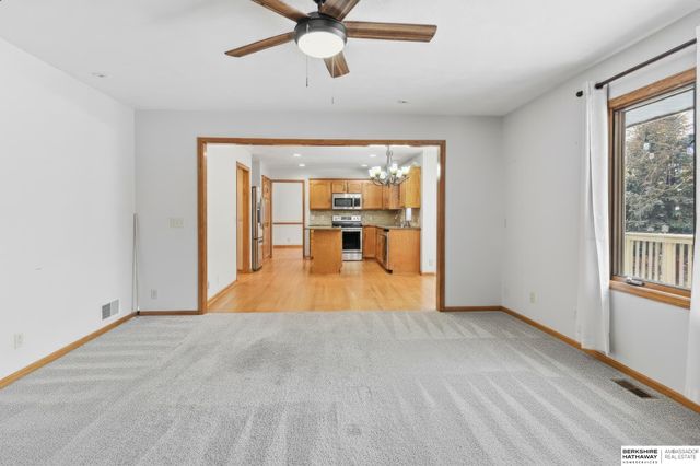 7434 Ernst Street, Omaha, NE 68122